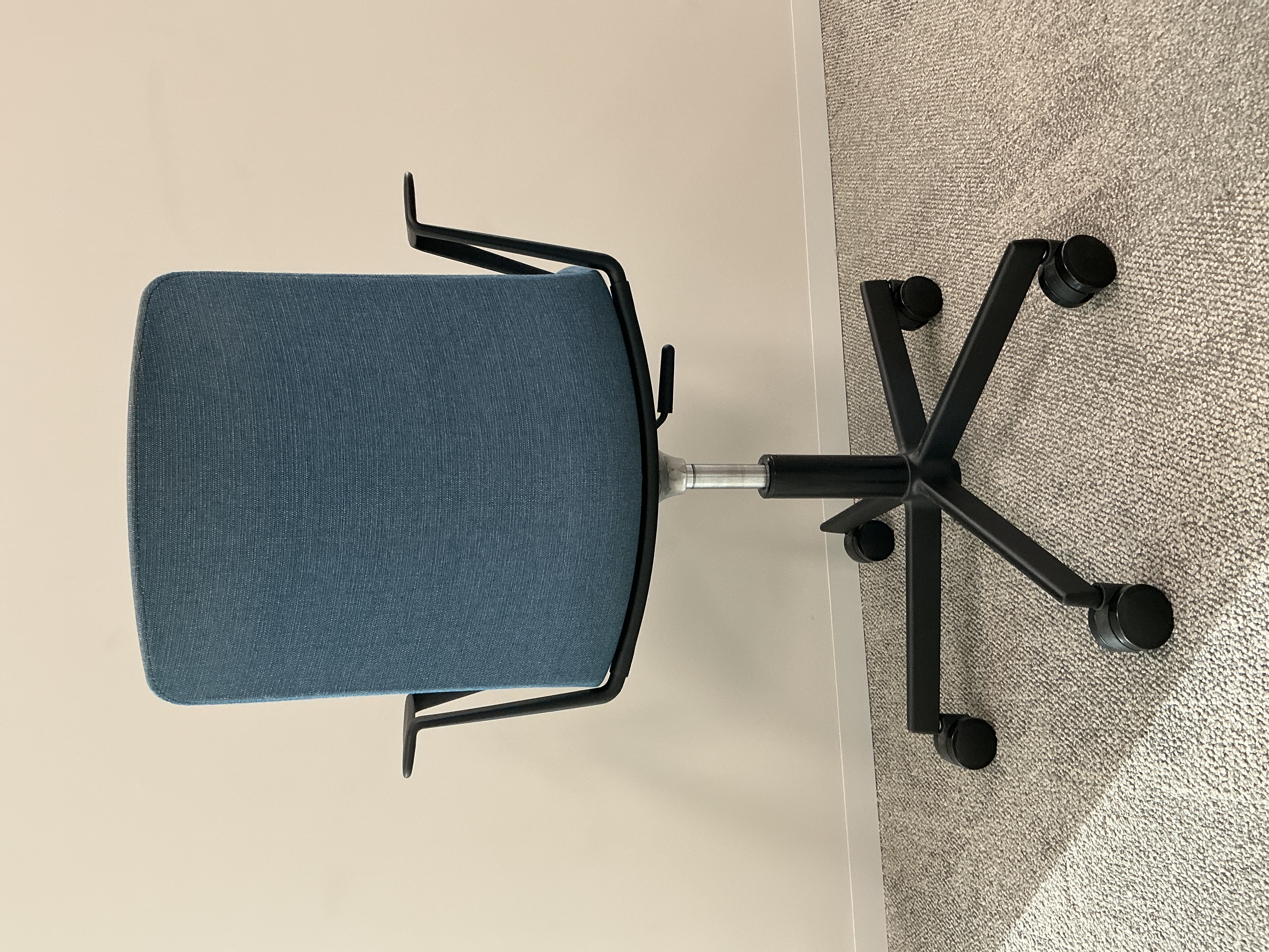 Enea Lottus Office Chair - view 3