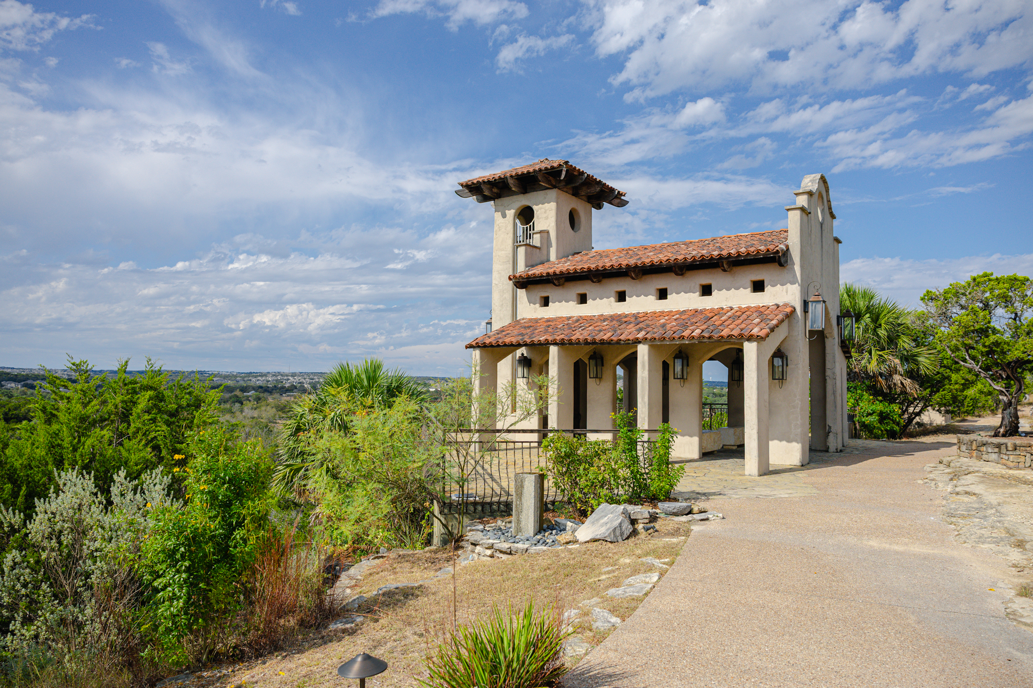 Chapel Dulcinea wedding photo 2
