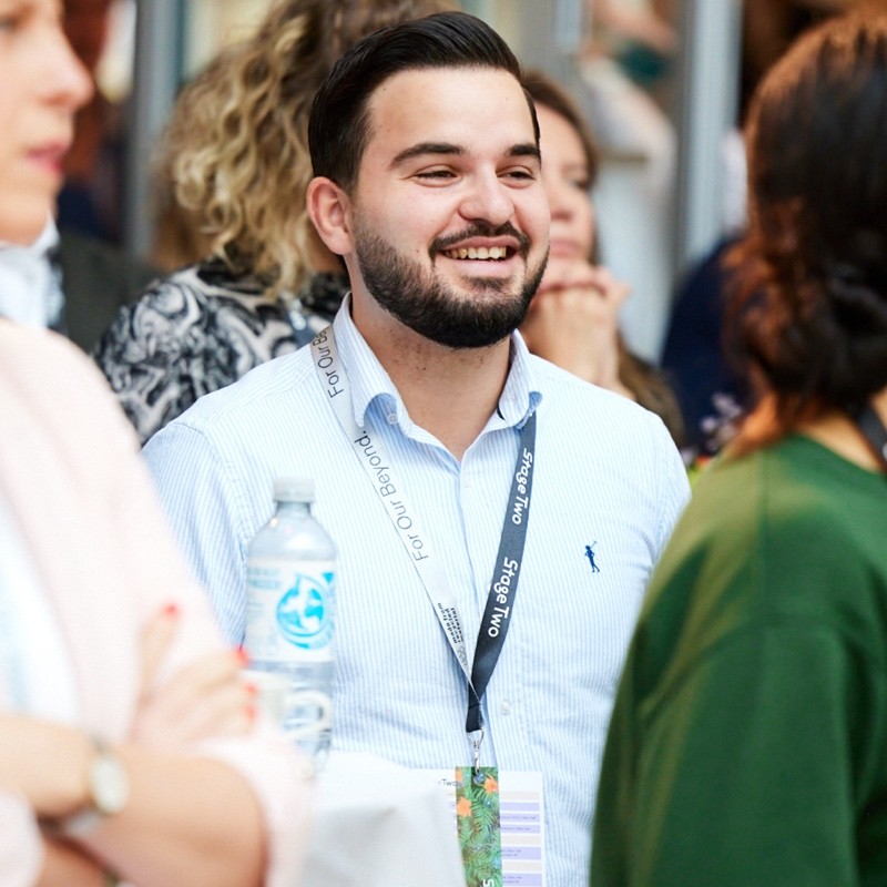 Navid - Dein Ansprechpartner